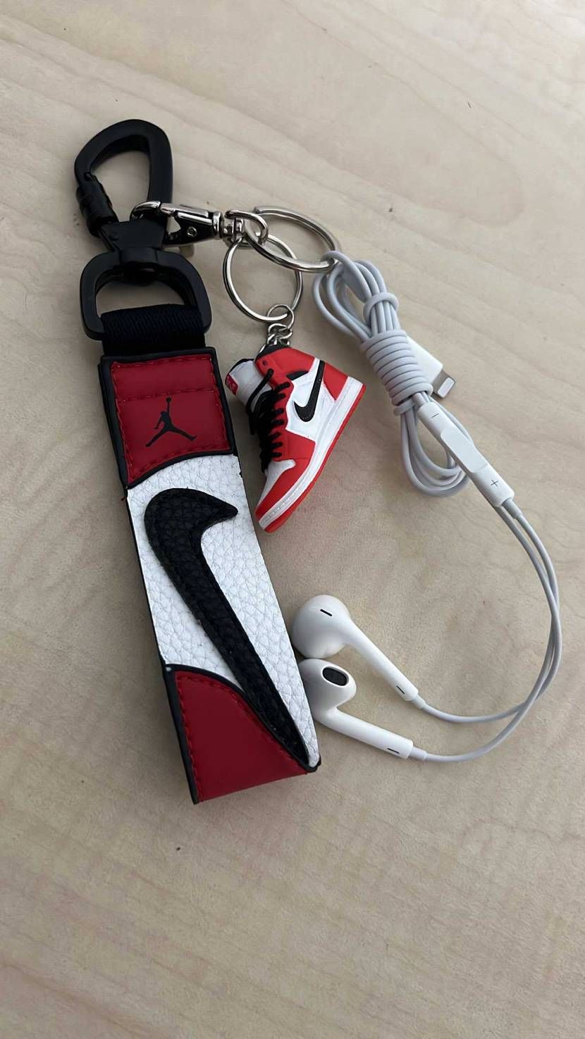 色合ってて可愛い🐥⸒⸒
今度からストリートコーデする時はこれ付けてこかな？