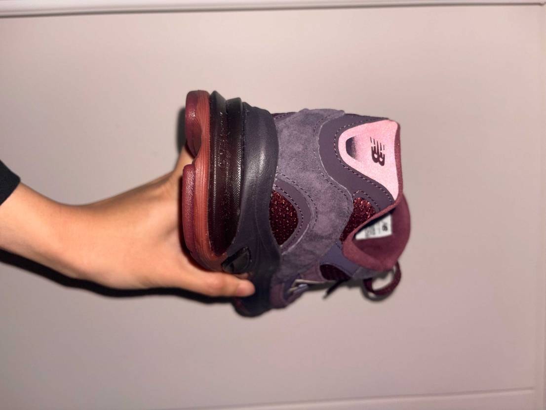 今回のメッシュは異素材の二層構造になってて、表面の通常メッシ