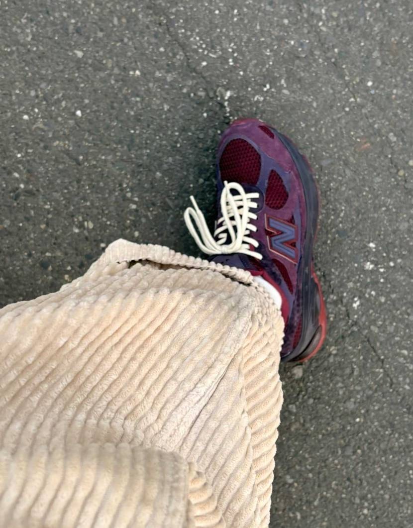 これは日陰で撮った写真です！
この写真だとこのスニーカーが