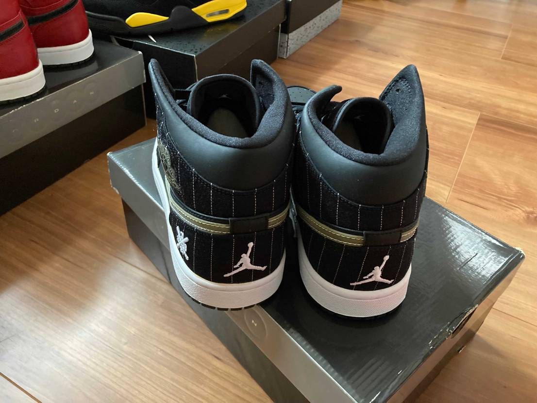 家を掃除してたら、この靴が出てきたのですが。
ジョーダン1