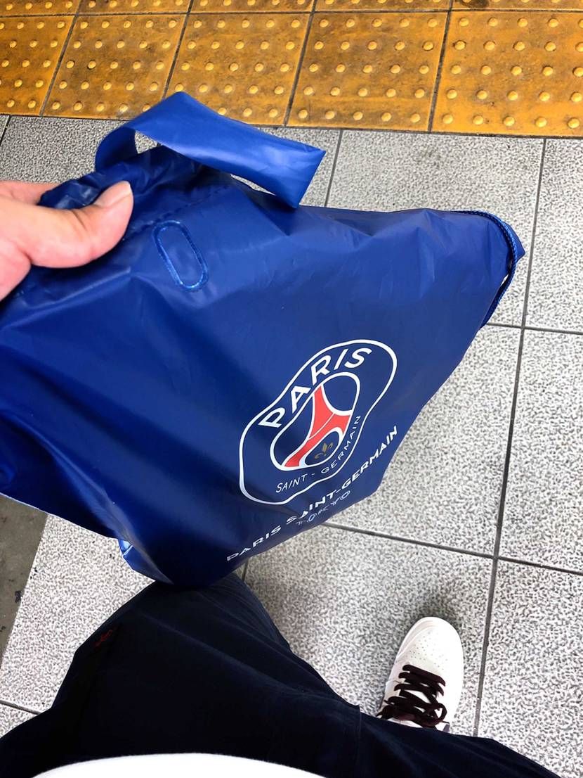 無事目的のブルゾンゲット😋渋谷エディフィスにはまだ全種類ありました😋

そし