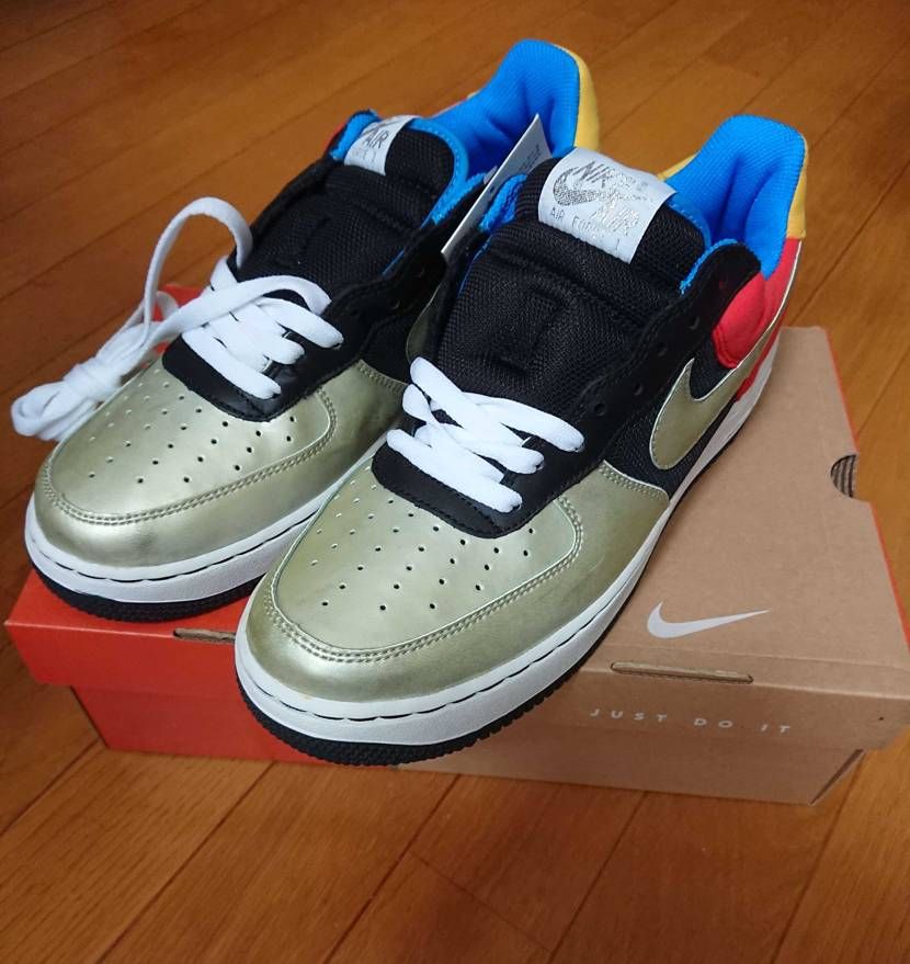 【実家探索】
AF1銀メダル(2004年)
オリンピックの年なので起こしました笑