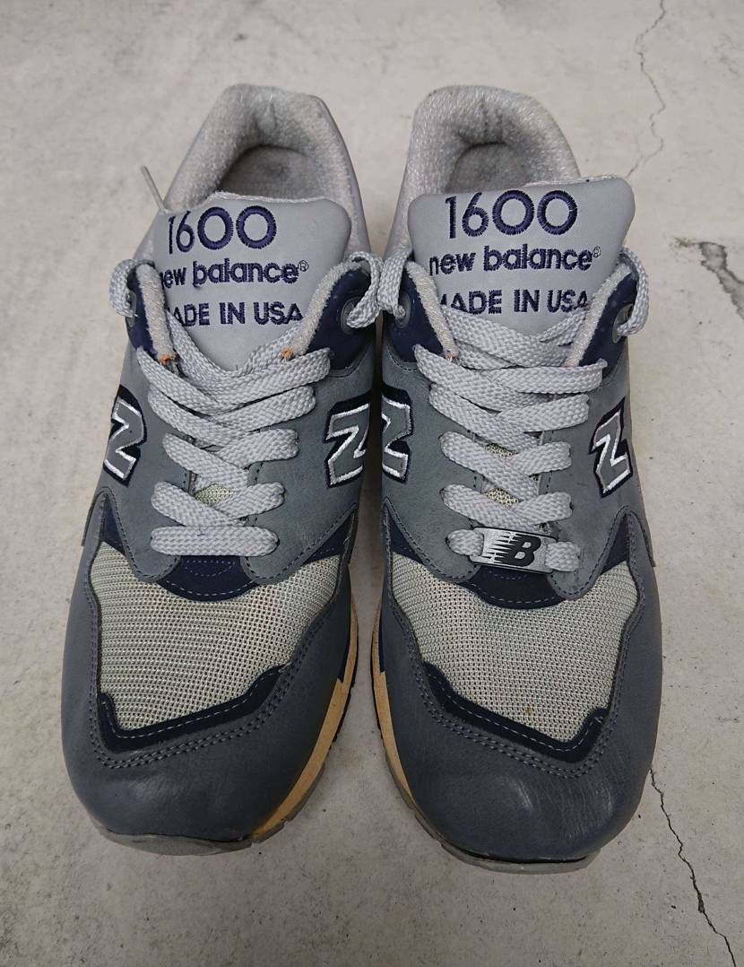 【実家探索】
M1600
アッパーは驚くほどきれいな状態でしたがソールは見ての通