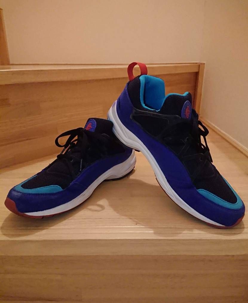 【続・実家探索】
ナイキ エアハラチライト
おじさんたちが大好きなヤツですね笑
