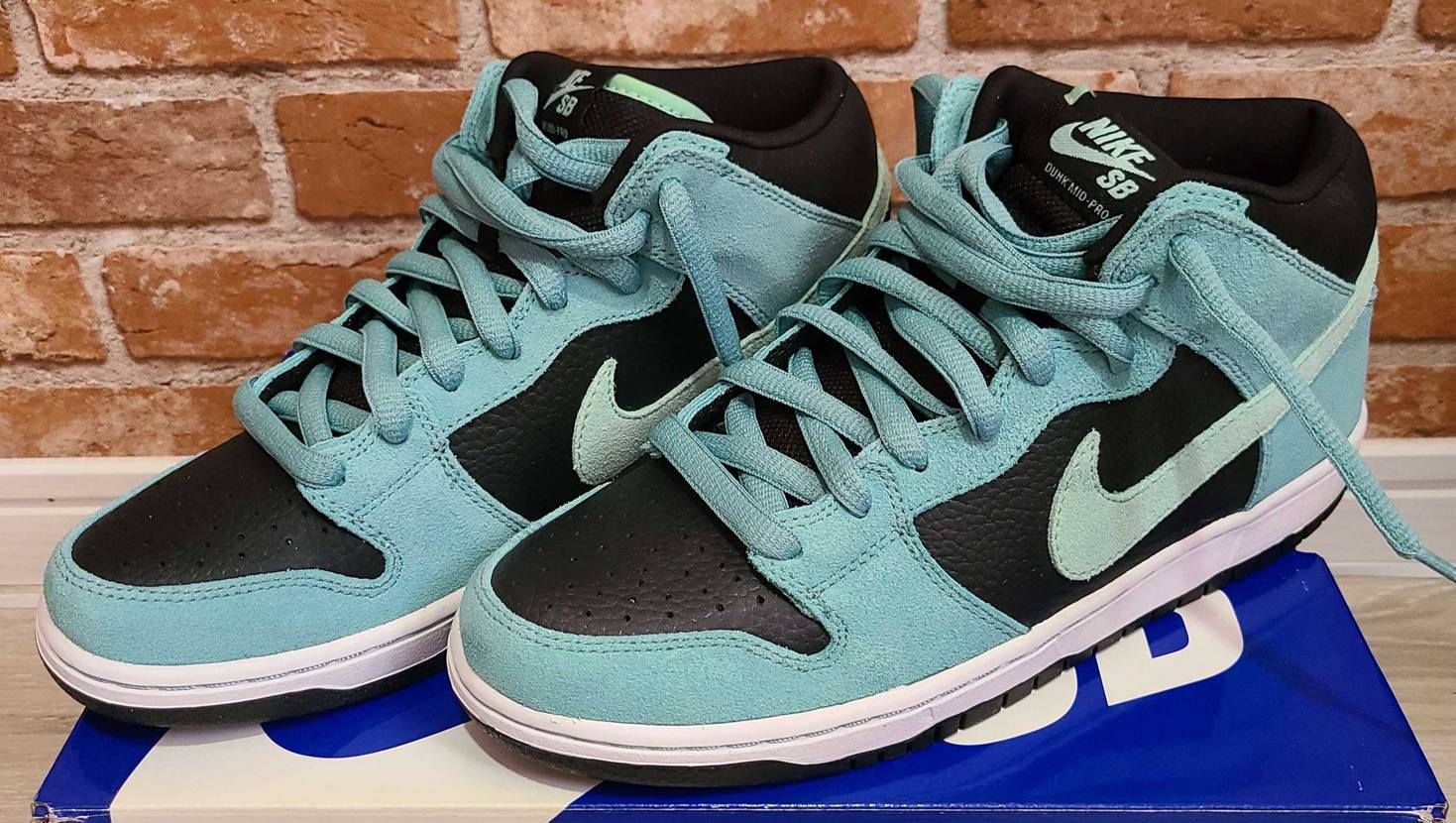 未使用で綺麗だったからついつい買ってしまった……🙄
ティファニーカラーはやっぱり