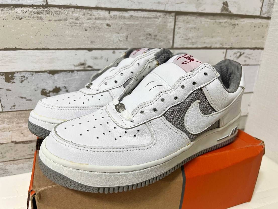 実家を整理してたら母親の部屋からデッドストックで出てきた。
当時the Dir