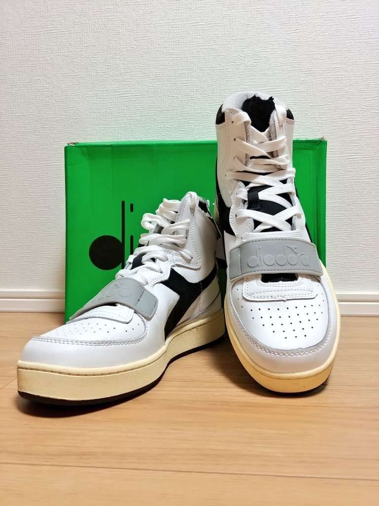 diadora MI BASKET USED

旅行先のアウトレットでGET！
