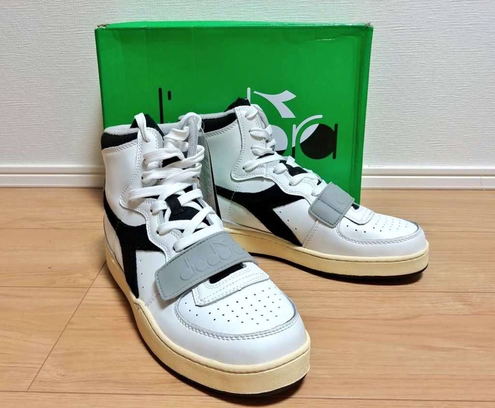 diadora MI BASKET USED

旅行先のアウ