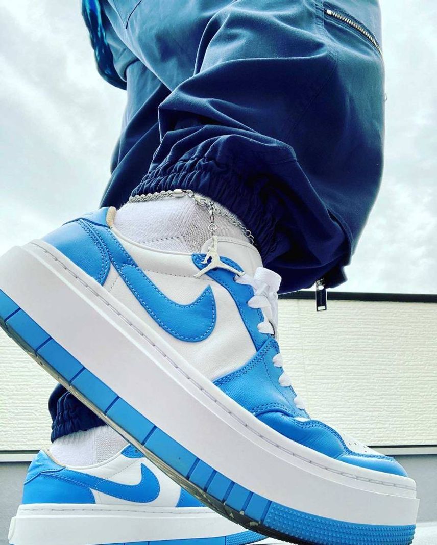 Nike WMNS Air Jordan 1 Elevate Low "Univ