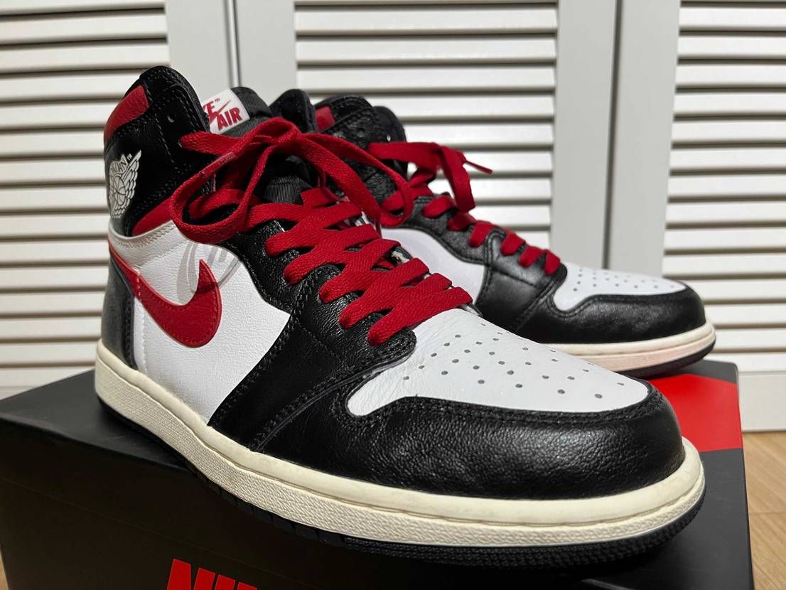 NIKE AIR JORDAN 1 RETRO HIGH
GYM RED