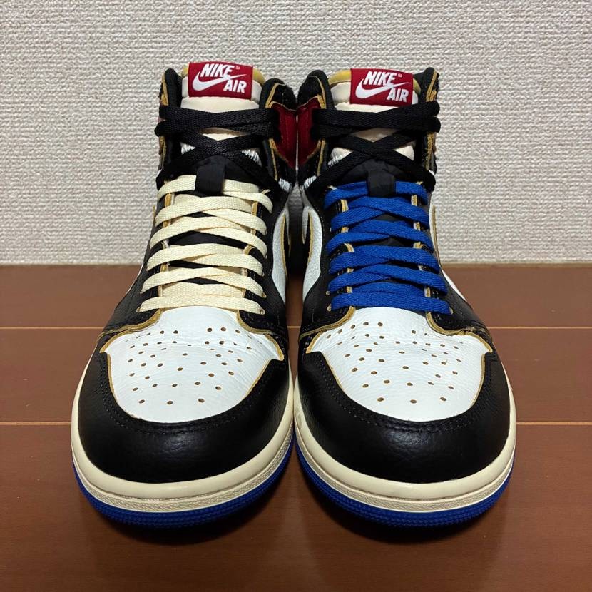 シューレースの色迷いすぎる！
デフォルトの黒/白もいいけど