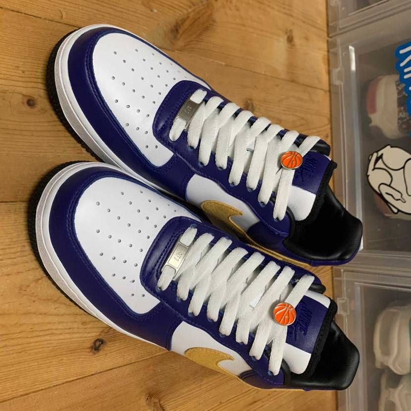 前にby youで作ったAF1がレイカーズカラーということでラッカーパークに付い