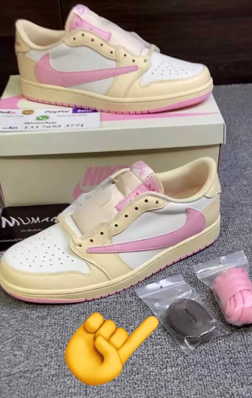 シャイピンクにブラウンシューレース
絶対カッコいい‼️一気にトラヴィスぽくなる