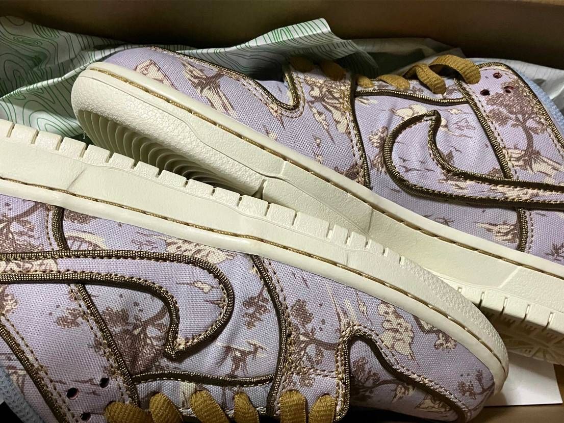 私事にはなりますが、
今年に入りもう何度目かになる父からのスニーカープレゼント