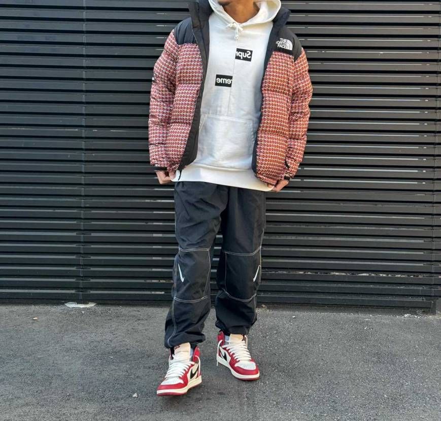 懐かしのギャルソン
雨の中前日から徹夜で並んでグル1は最高だったな