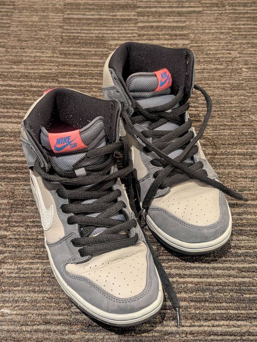 今日は鋸山という山に登ってきた！
ハイカットのダンクSBは踏ん張りが効くなぁと