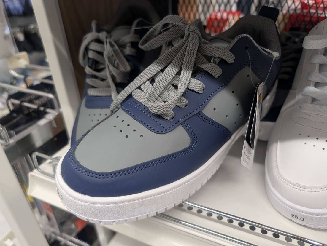 ワークマンに気になるシューズが？！