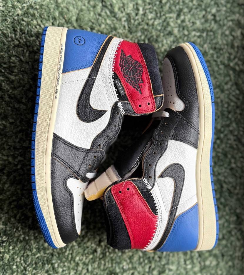 到着🚗³₃
言うまでもなくかっこいい✨
とりあえず紐を通