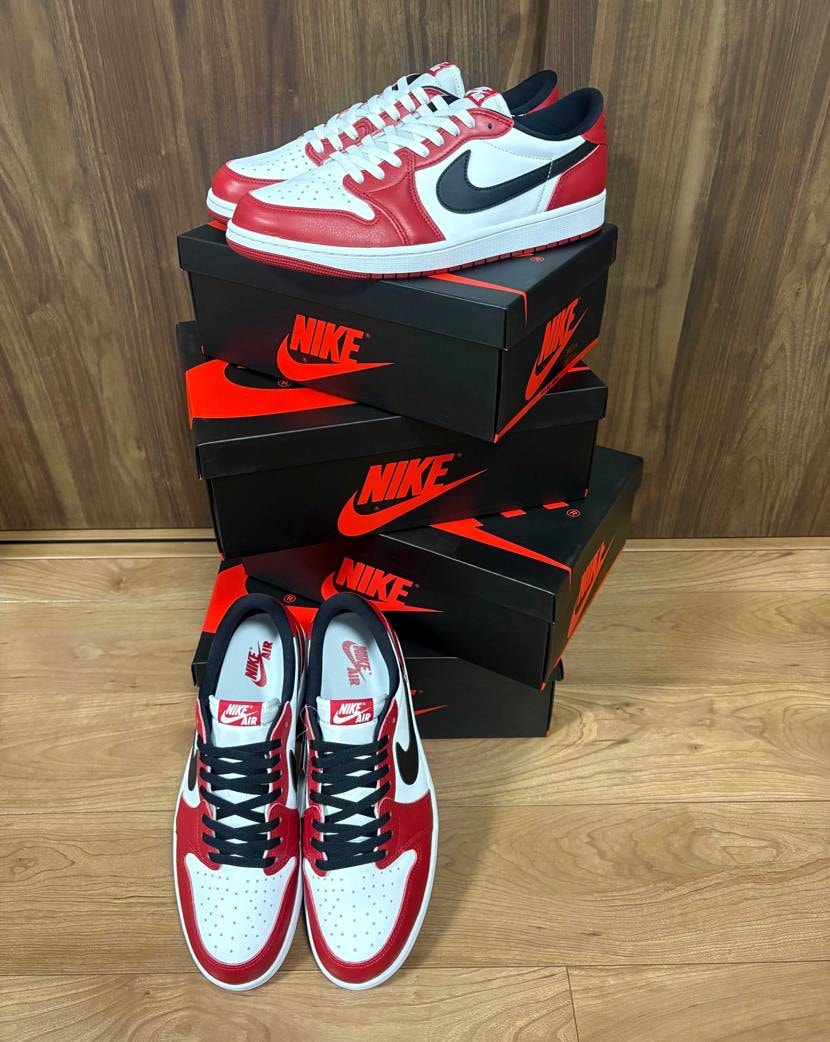 自分用3足と子ども用1足届きました。
嫁バチギレ🤣