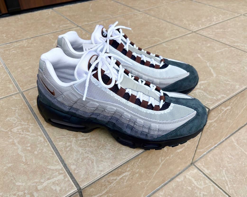 今年の1足目はFTCで当選🎉
アースカラーが良い感じ🌏