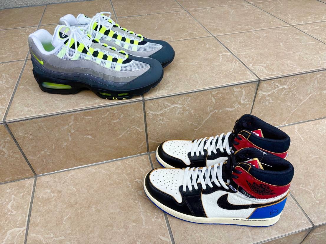 去年の自分は、今年この2足を定価で買えるとはちっとも思ってなかったな🫢