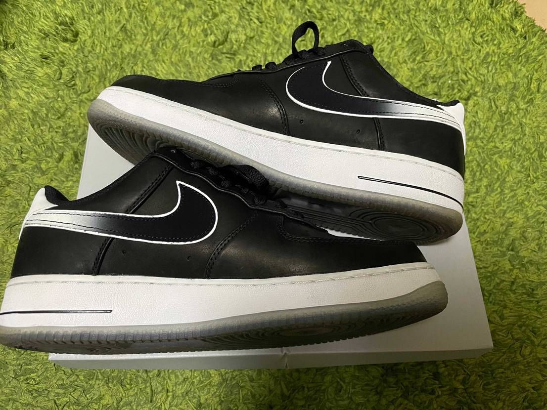 中古にて出品しています！
よろしくお願いします。
状態は新品未使用品に近い状