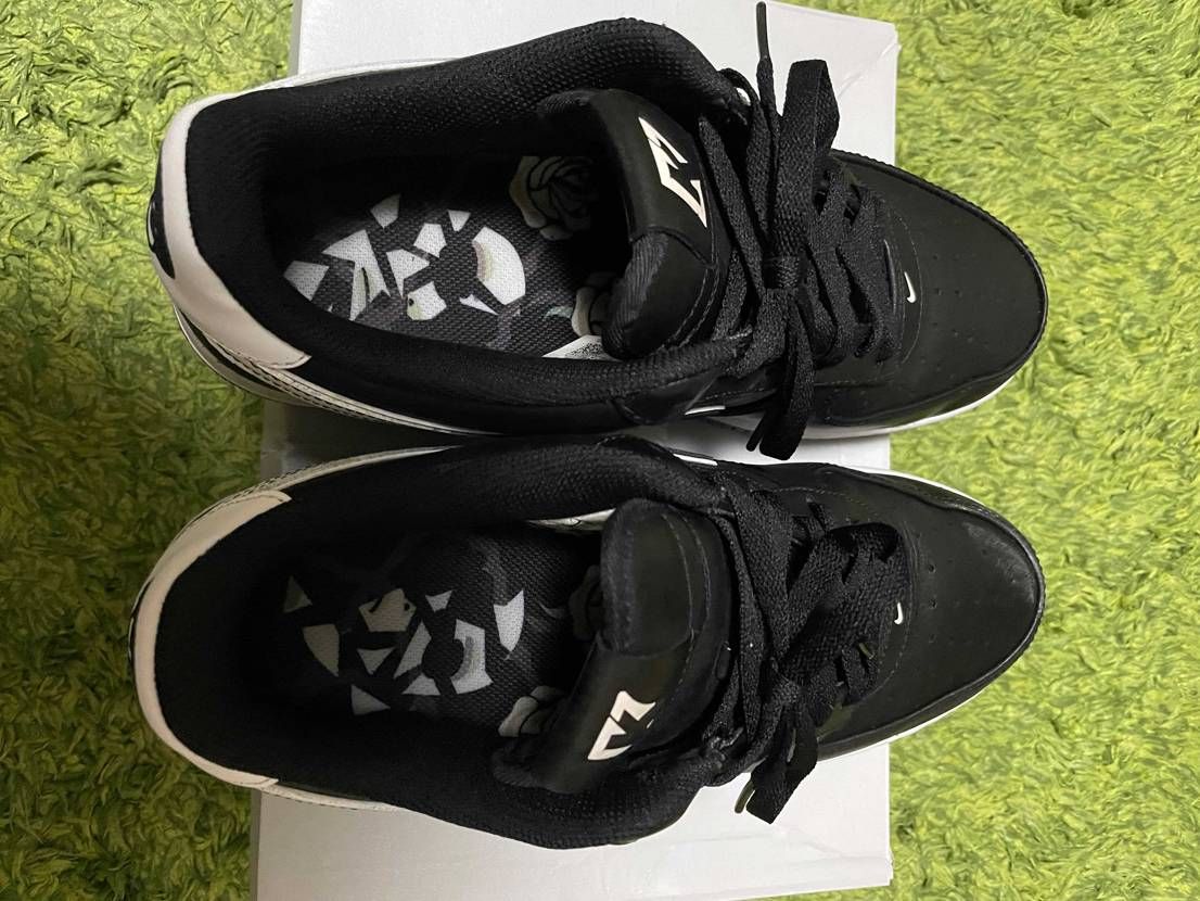 中古にて出品しています！
よろしくお願いします。
状態は