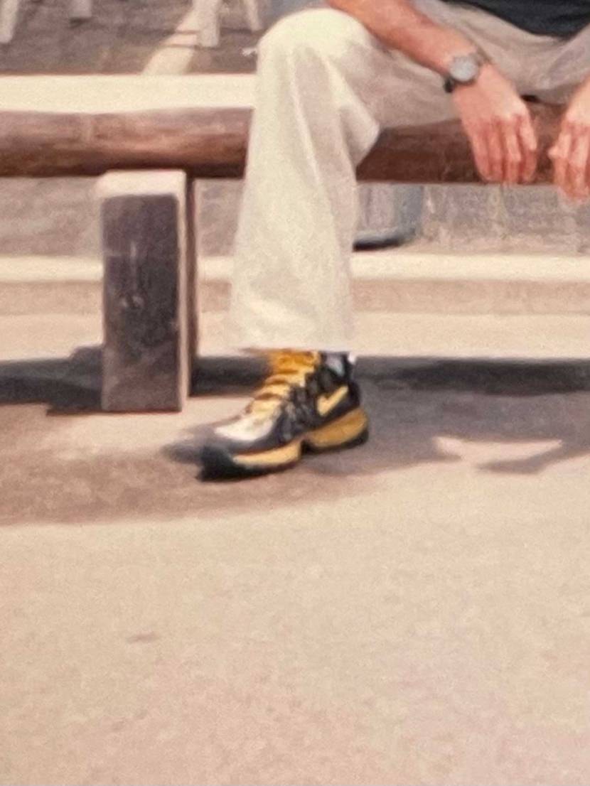 30年以上前のモデルで少し分かりづらいと思いますが、この靴の名称か型番わかる方居