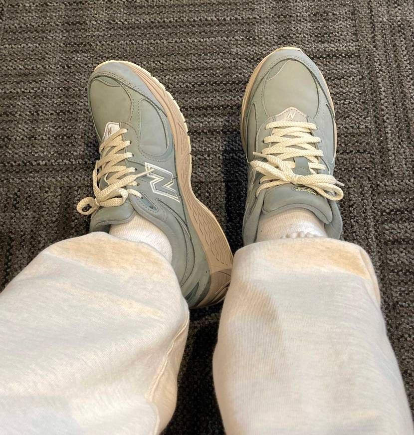 春色のスウェットおパンツ買ったので春色のピスタッチョ履いてブルージャイアント観に