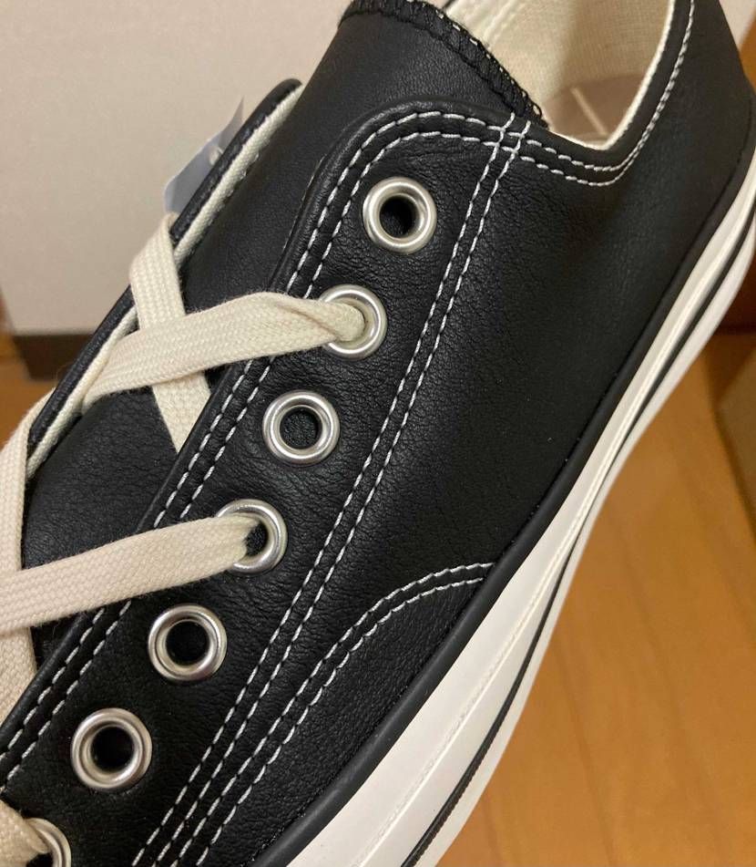 26.5を手放して27を2足目購入😤
今回はややシボ、シボ