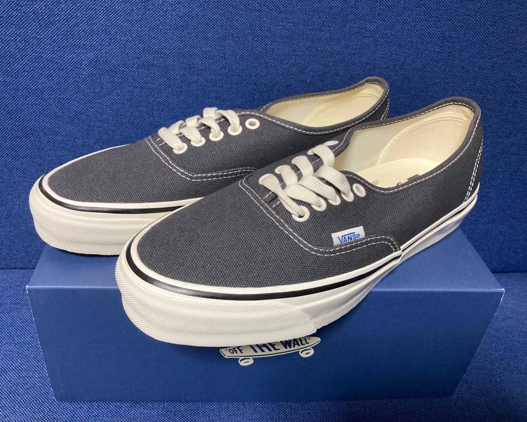 遠藤さんちでセールで7500円くらいだったオーセンティック
LX Authen