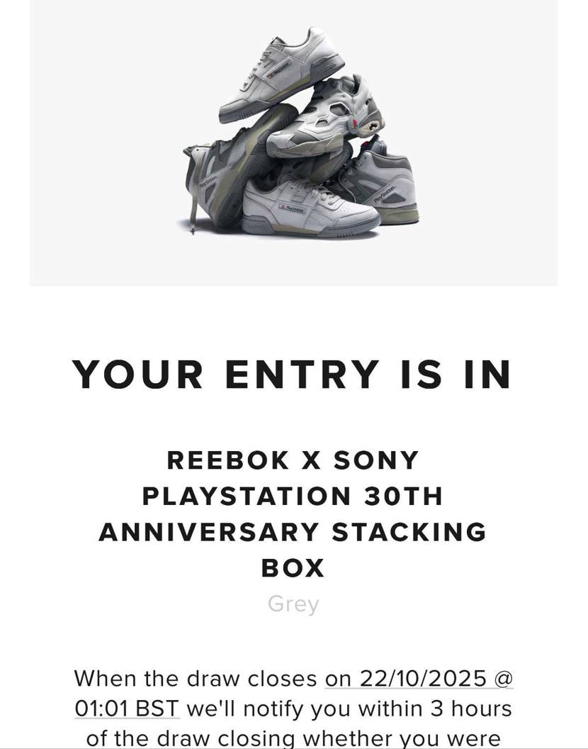 プレイステーション × リーボック 30th アニバーサリー