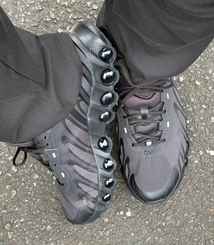 年末のNIKEセールで買ったDn8初おろし。
狭目だから返品悩んだ挙句、見た目