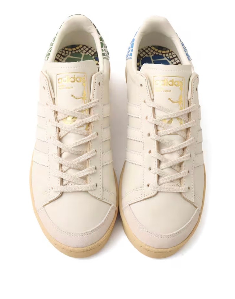 スニーカーニュースで知ったけど、実はアママコラボらしい