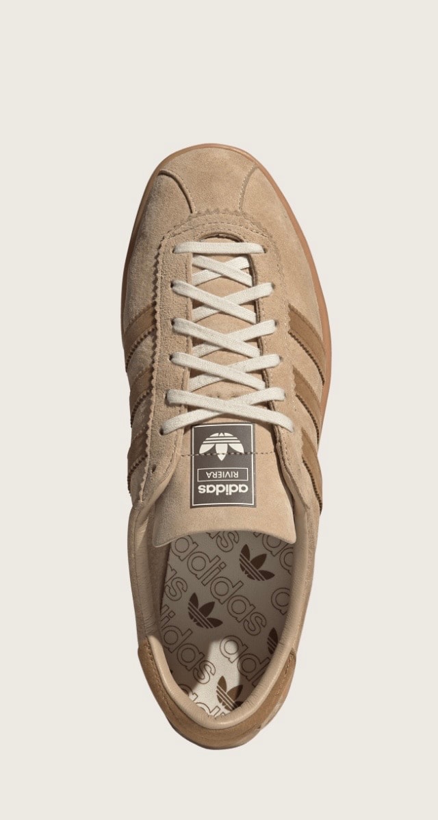 adidas リビエラ
タバコとの兄弟というだけあって色味
