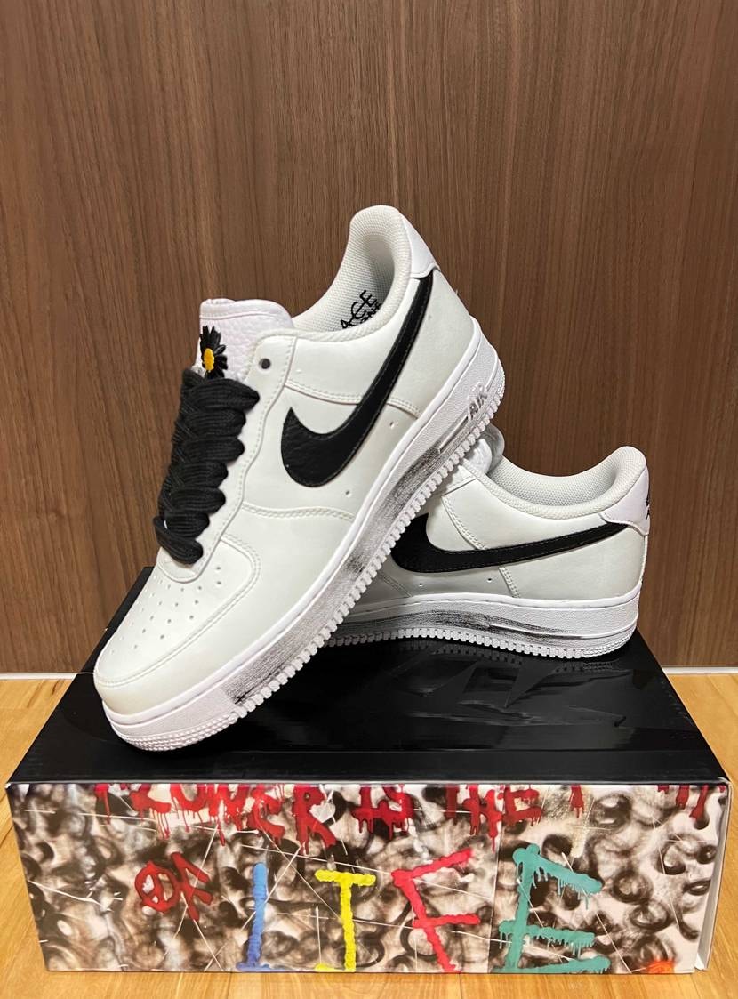 PEACEMINUSONE × Nike Air Force 1 Low "Pa