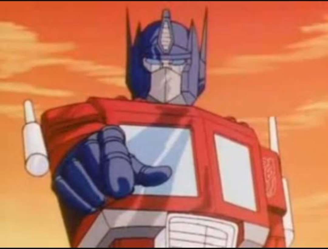 バンブルビーダンク
出るなら欲しいコンボイ世代より😂
