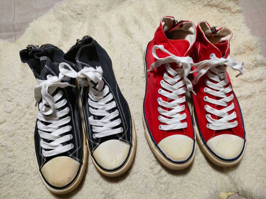 スニダンさん
DISCOVERED販売するならコレ出しましょうよ😭
ホワイト