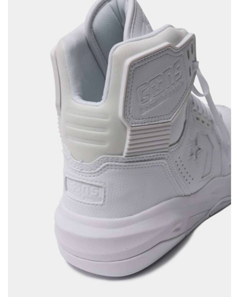 CONVERSE バスケット👟CONS懐かしい響き✨
CO