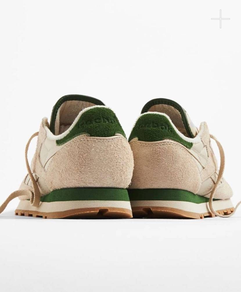 スエードの質感、グリーンの差し色🟢、ガムソールとかなりタイプ