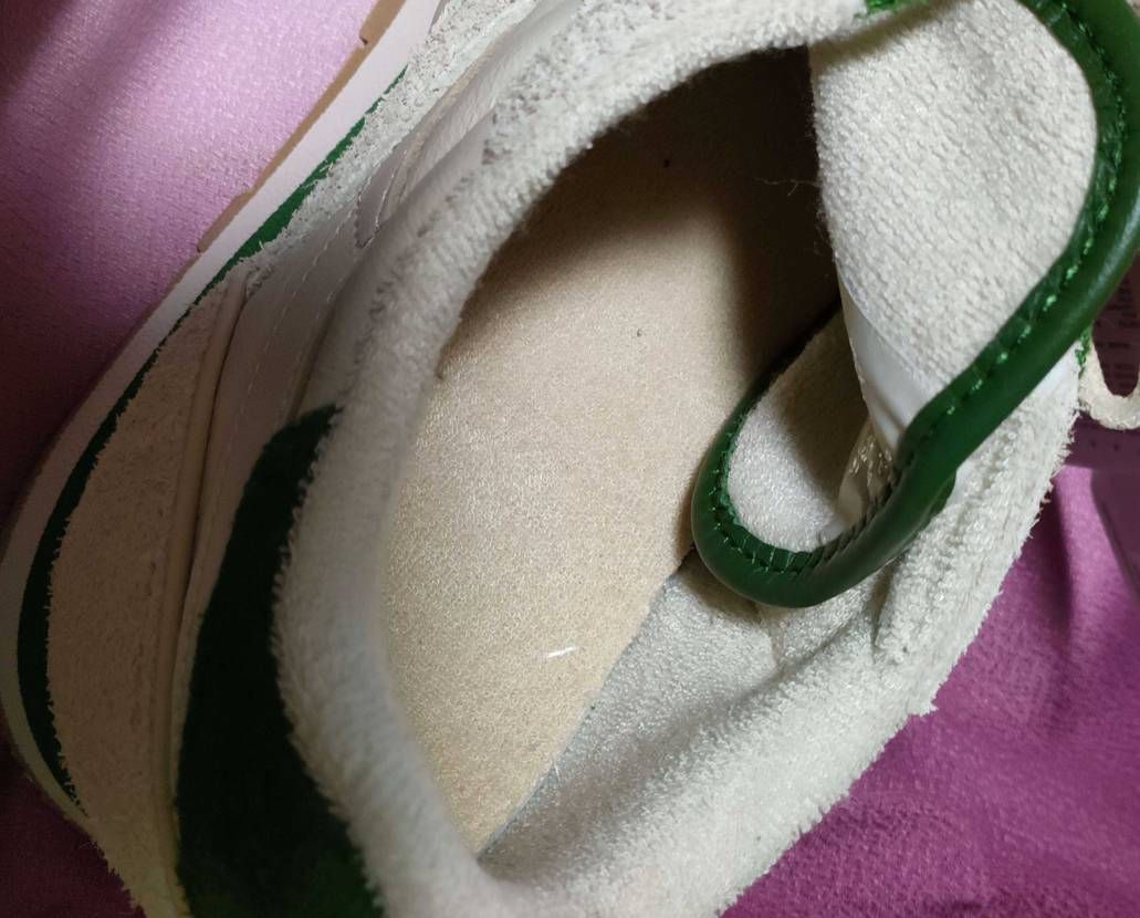 END. X REEBOK CLASSIC LEATHER 