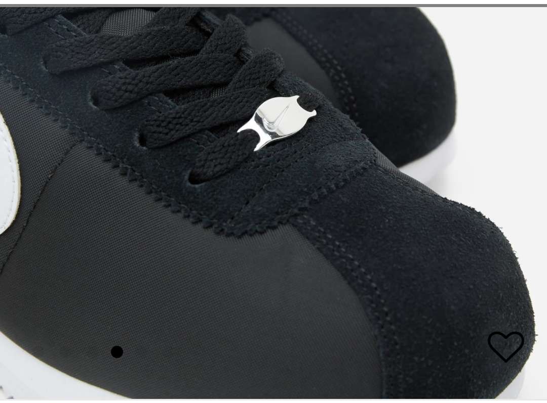 海外ではナイロンコルテッツ販売始まりました！国内販売は何時か