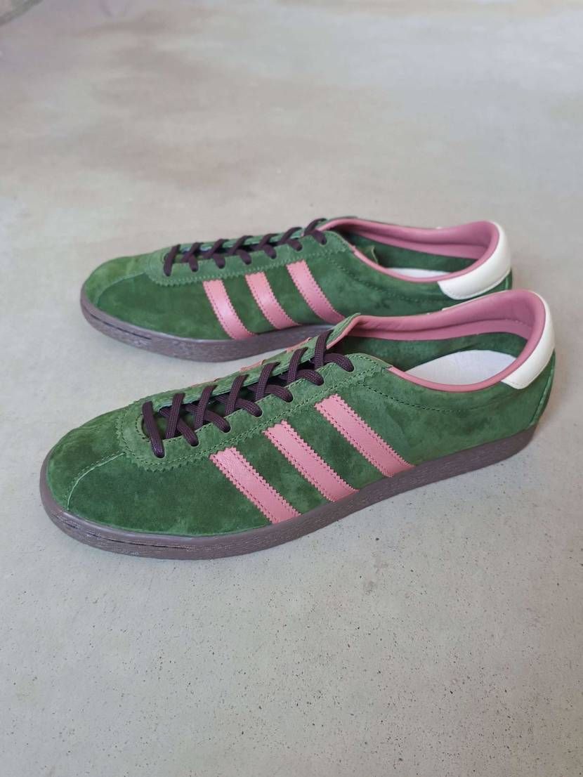ADIDAS ORIGINALS×END.
👟TOBACCO "FLY FIS
