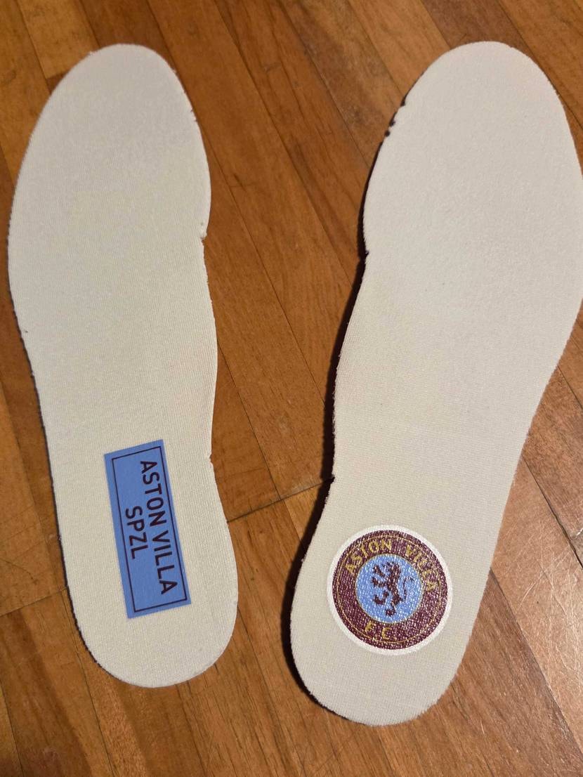 ASTON VILLA SPZL FC👟
ストライプ、