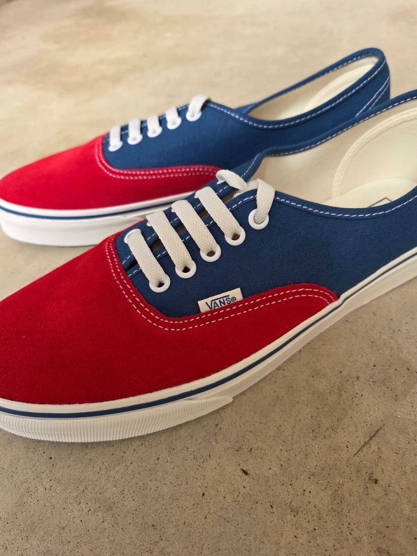 Authentic🟥🟦
いいよー😆👍
２０年前に買ったス