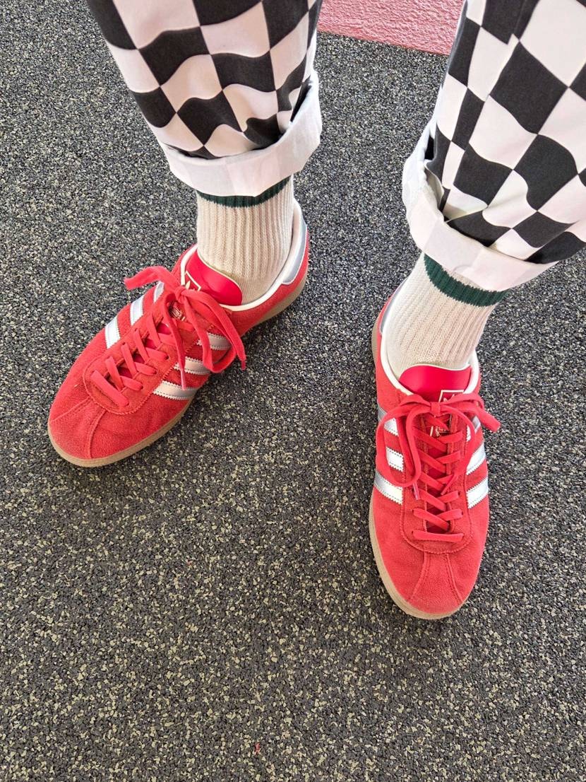 日曜日のイベントに向けadidas縛り👟
