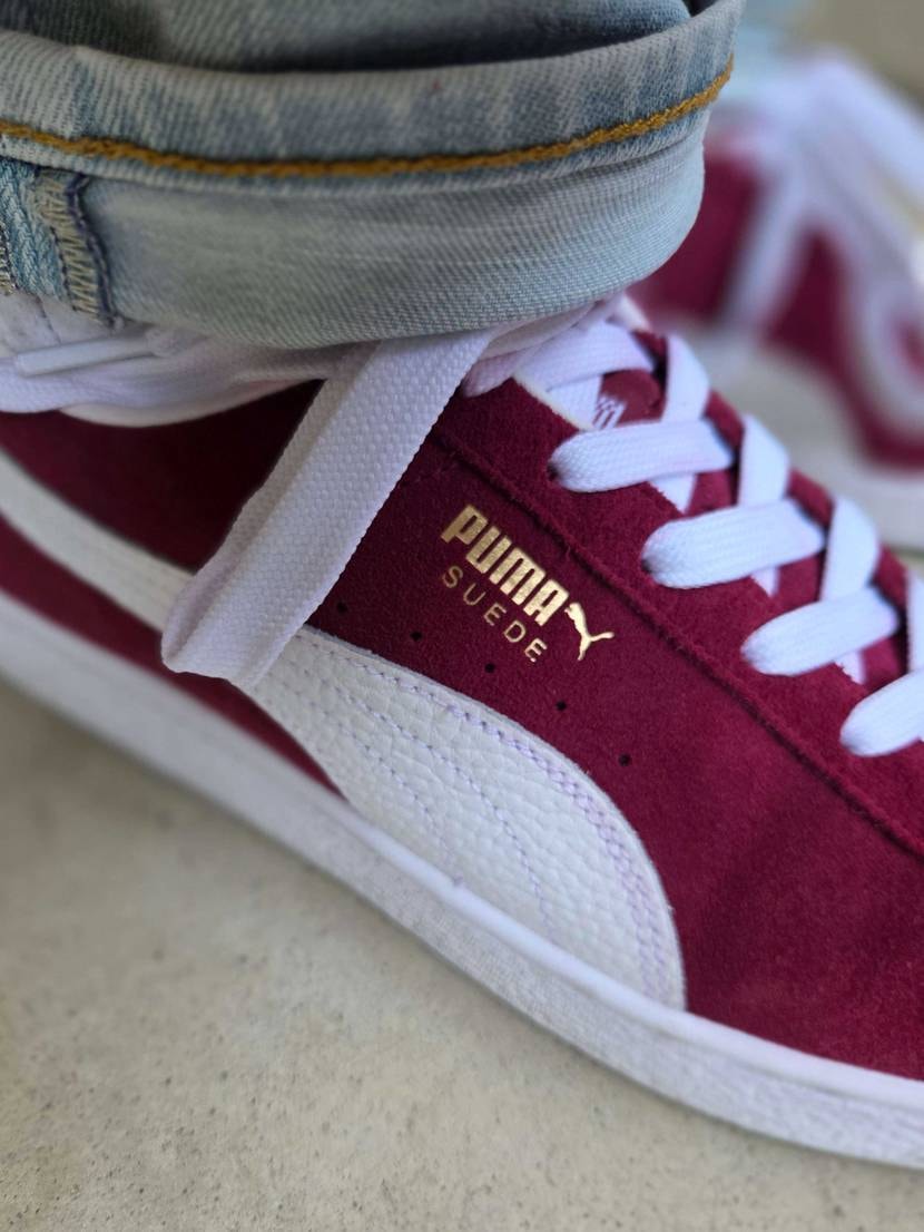 久しぶりにTMCxPuma Suede
濃いバーガンディス