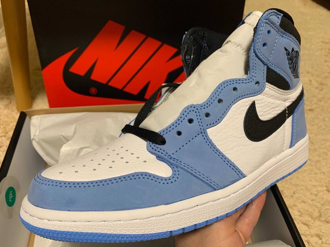 やっと実物拝めた〜！
いい色！☺️