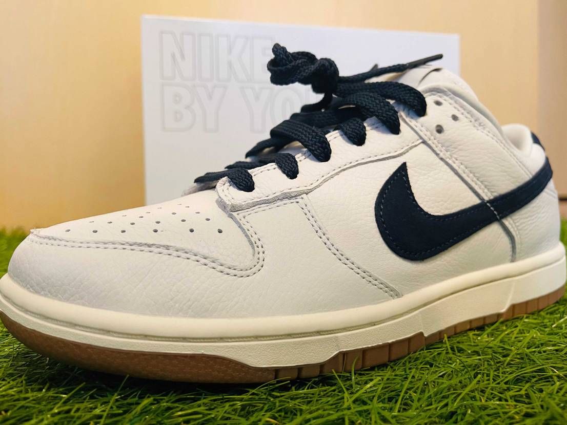 ようやく買えたわ〜昨日到着のバイユ🥰
ホワイト×ネイビー
ガシガシ履いたろ！