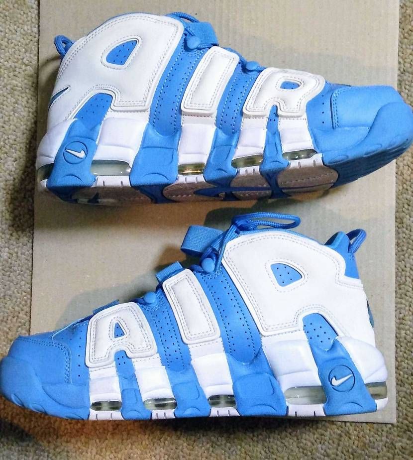 ユニバーシティブルー26cm出品致しました。
ご興味がある方